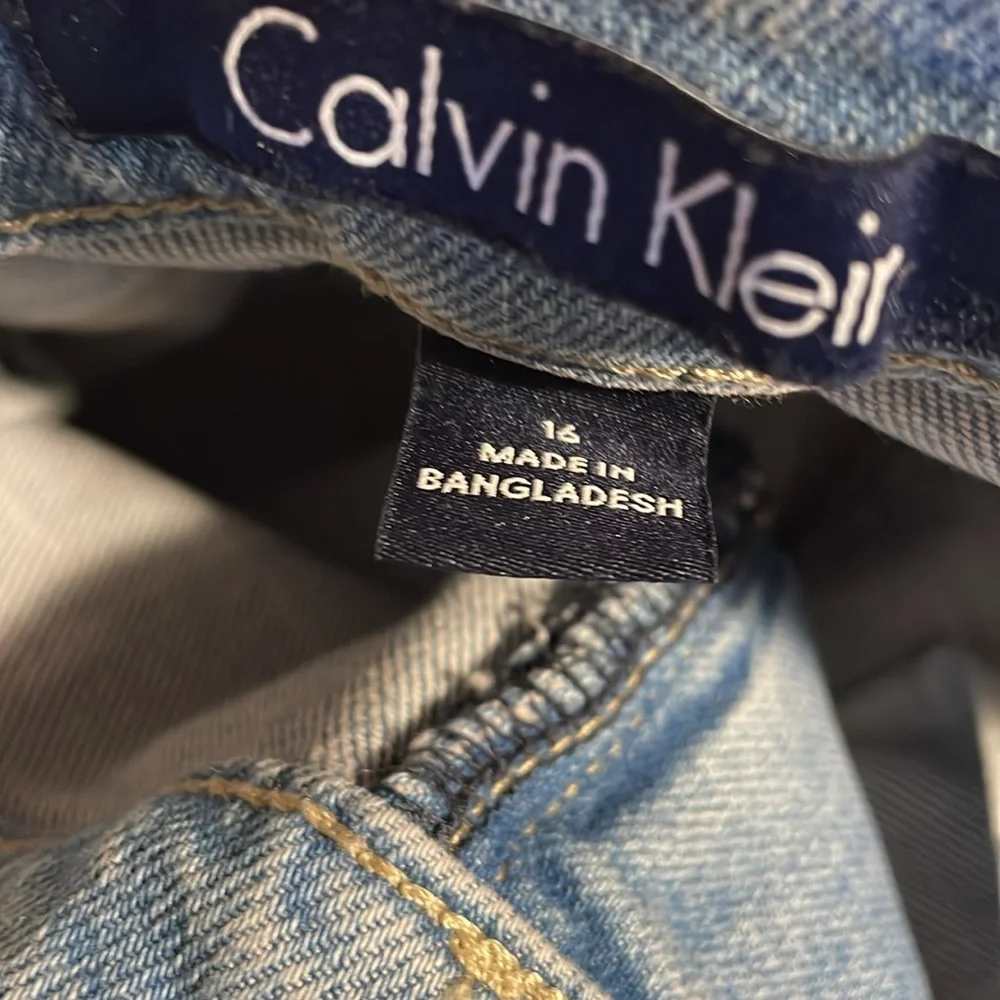 Ladies Calvin Klein jeans - Picture 4 of 8